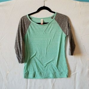 Teal and gray baseball tee